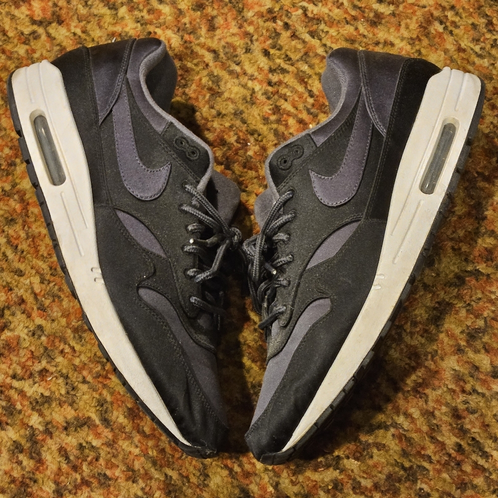 Nike Air Max 1 Satin
